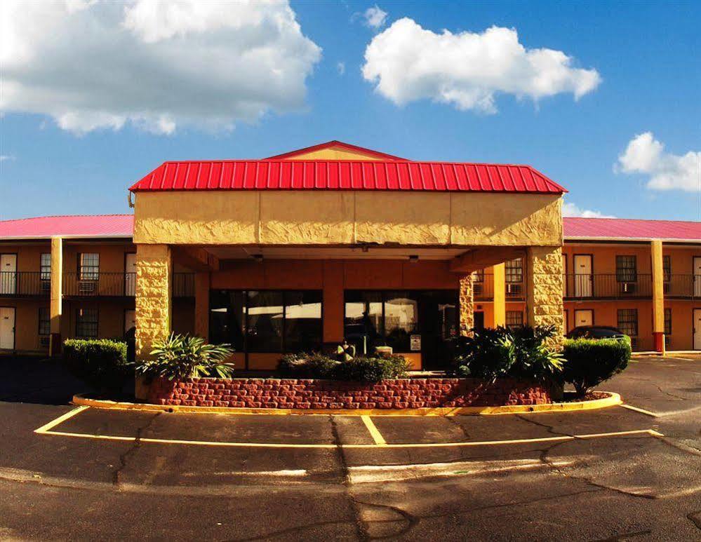 Rodeway Inn Mansfield Bagian luar foto
